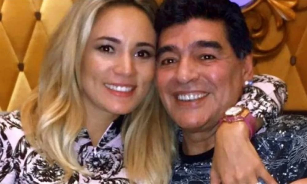 Αδερφή Μαραντόνα: «Οι κόρες του τον είχαν εγκαταλείψει»